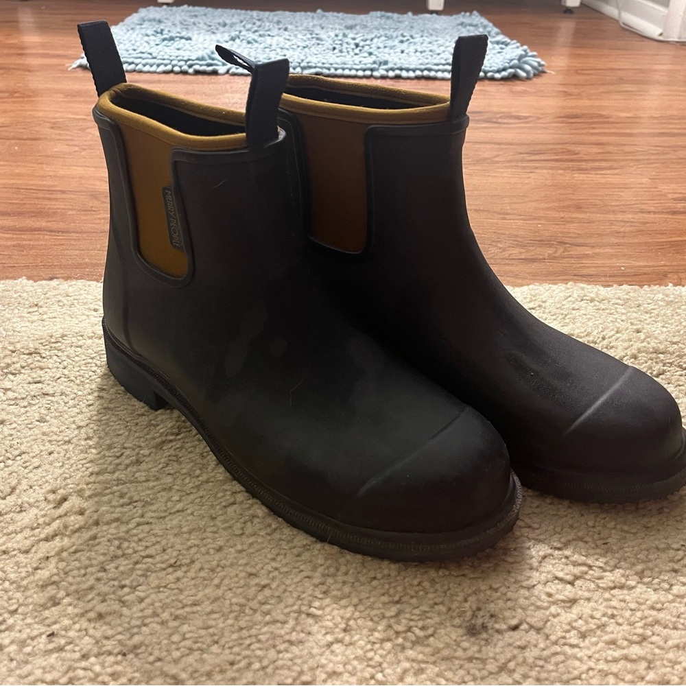 Merry People rain boots